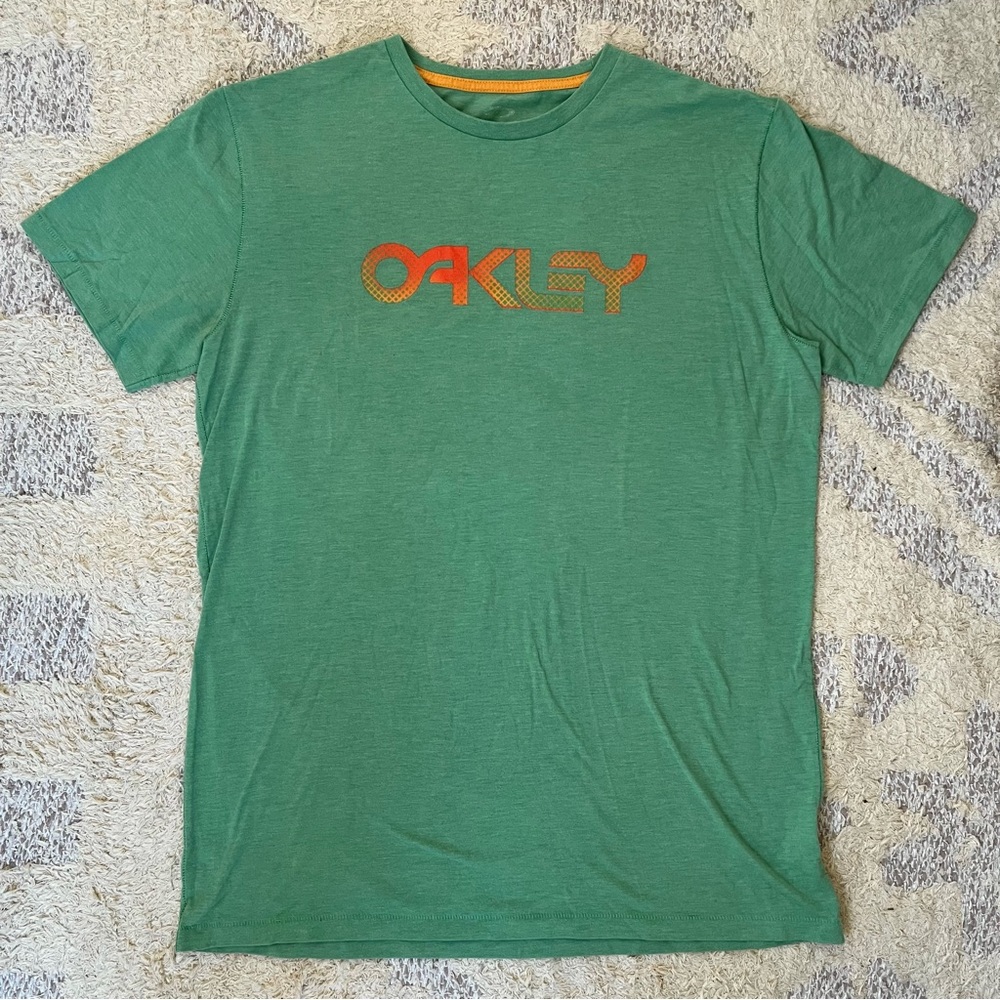Y2K Oakley T - Men’s Medium